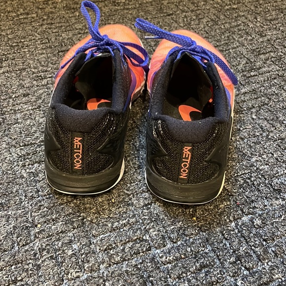 Nike womens Metcon size 6 - Picture 3 of 5